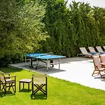 Thelxis Villa *