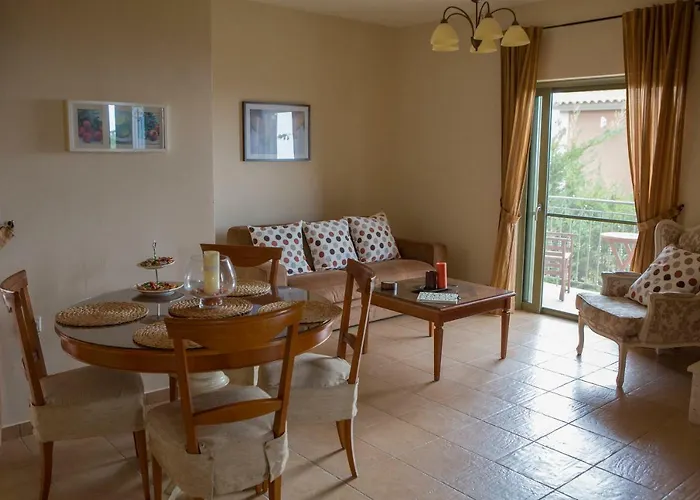 Thelxis Villa *