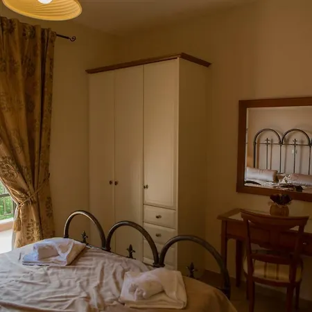 Thelxis * Lourdata (Kefalonia)